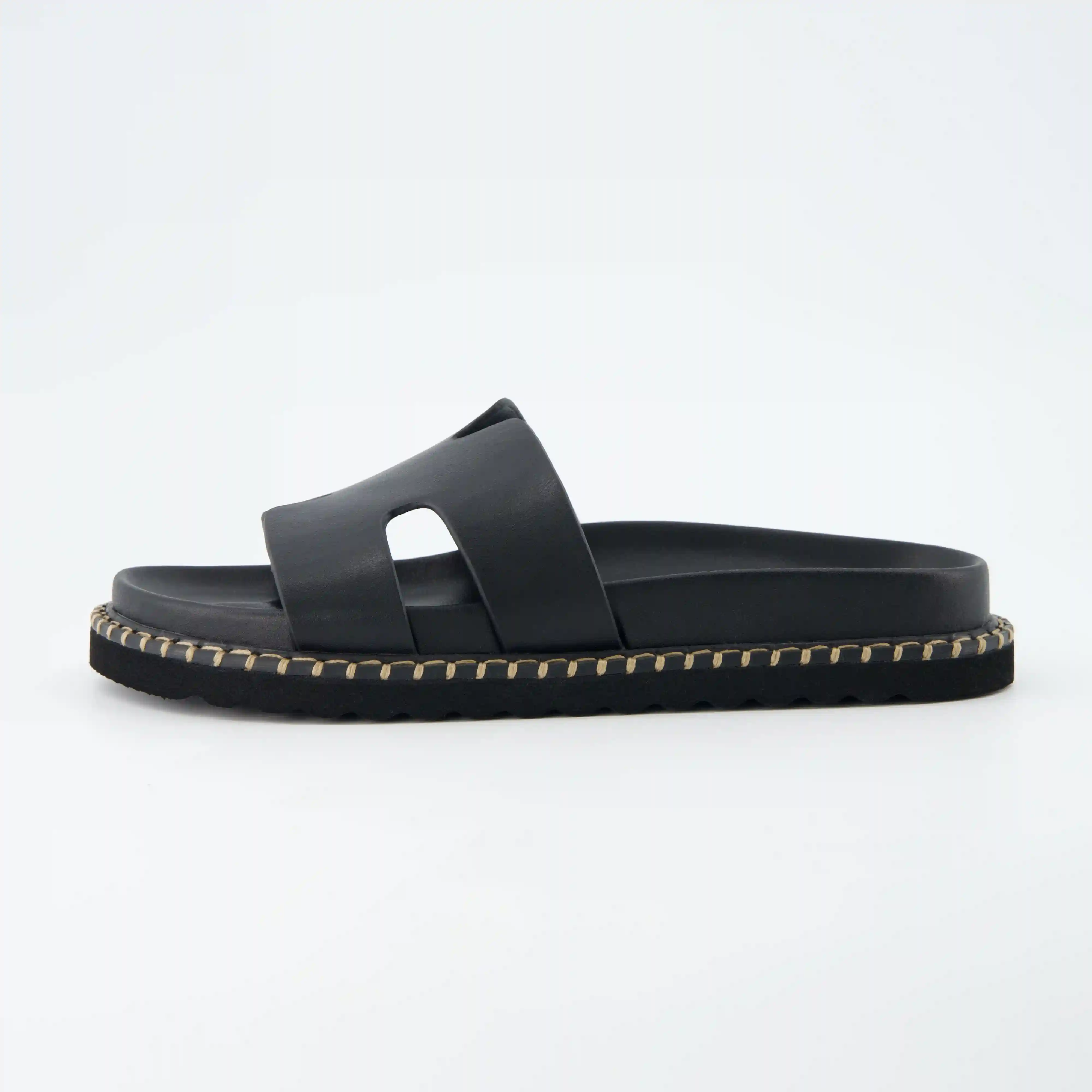 Alternative view of Crisp Women’s Slide Sandal